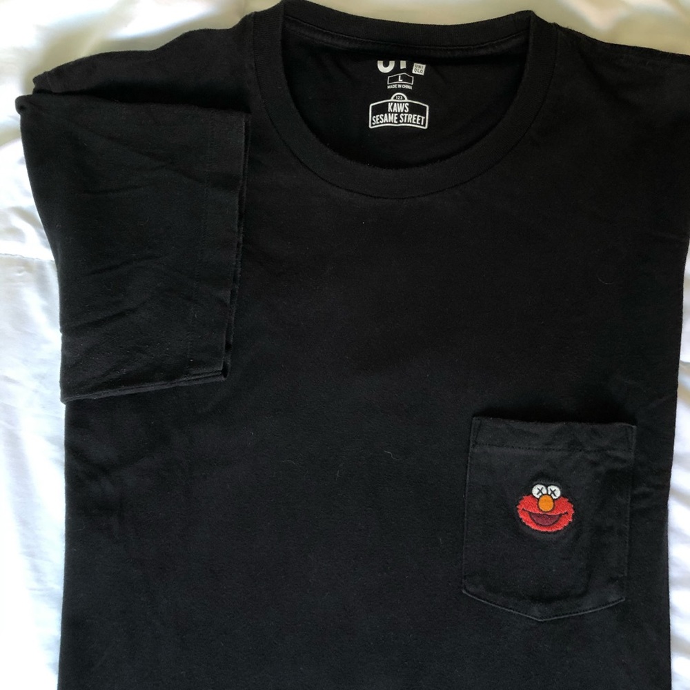 Uniqlo X Kaws - Sesame Street Black T-shirt
